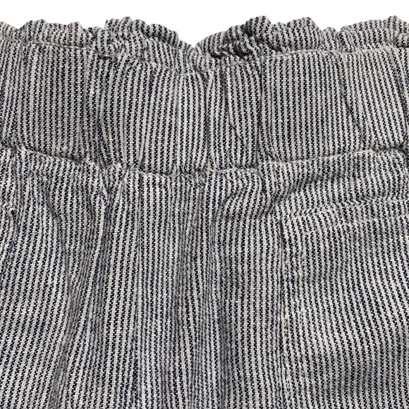 Briggs Linen Blend Pinstriped Shorts S Navy/White Casual Pull-On Cuffed Hem NWT - Picture 3 of 8